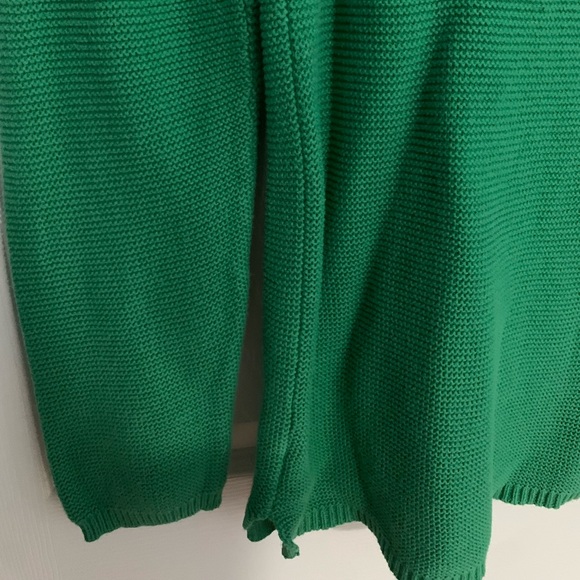 Green sweater - Picture 4 of 5